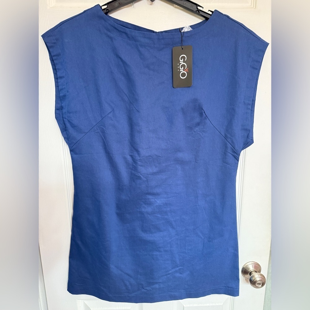 GiGo Women's Blue Boxy Mini Dress cut outback cute button detail NWT!